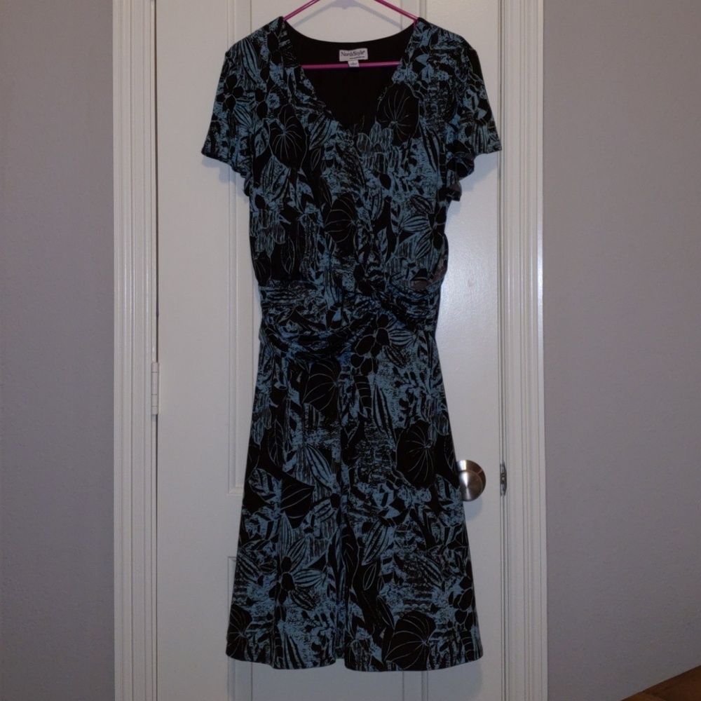Northstyle knit dress